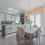 Vakantiehuis Klm By Interhome