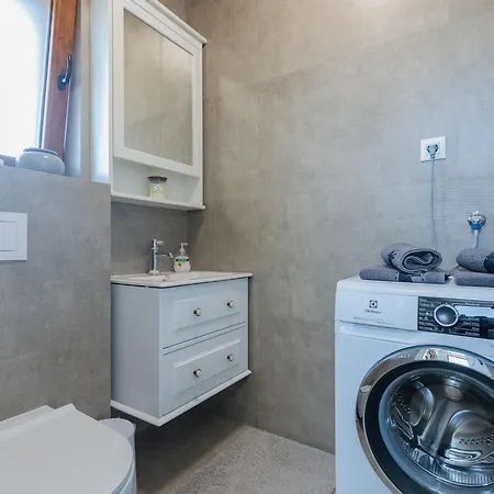 Klm By Interhome Tatil Evi Lovinac (Zadar)